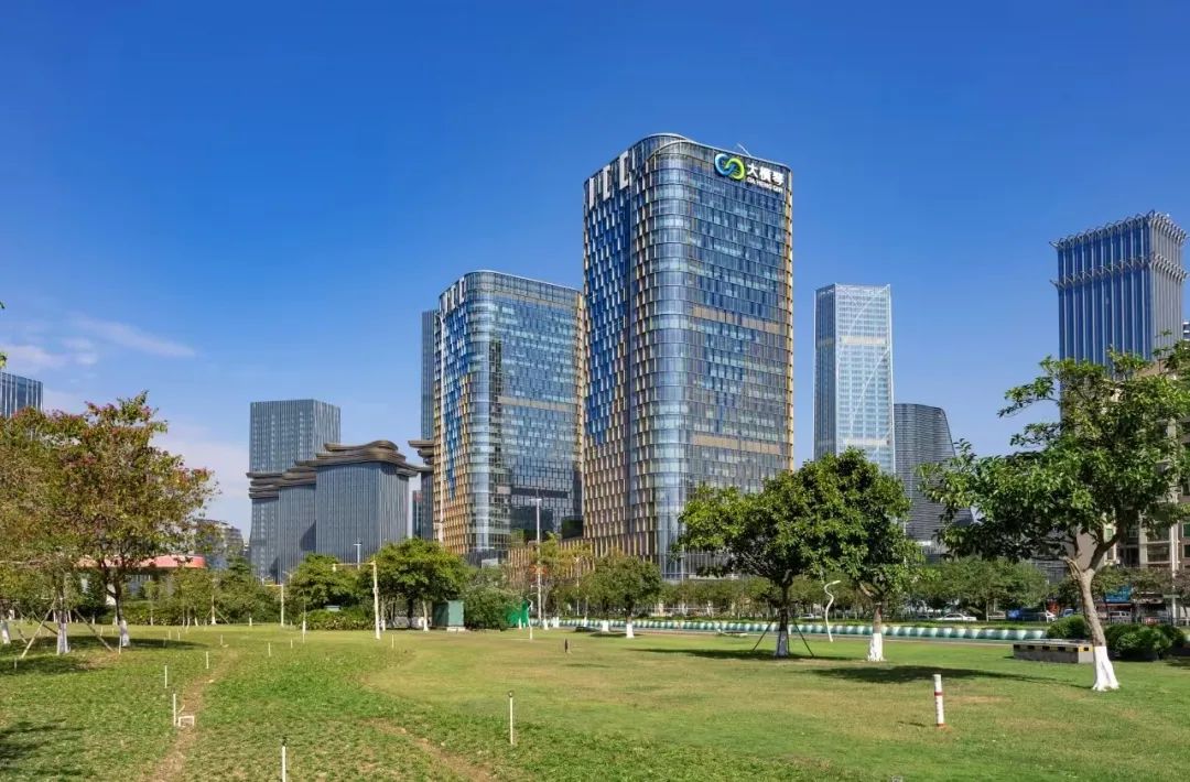  致敬了不起的她 | 眼中有光，心中有夢，世界因您而更美